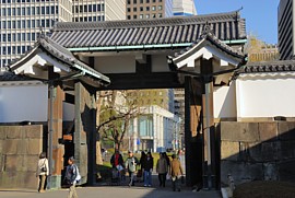 大手門